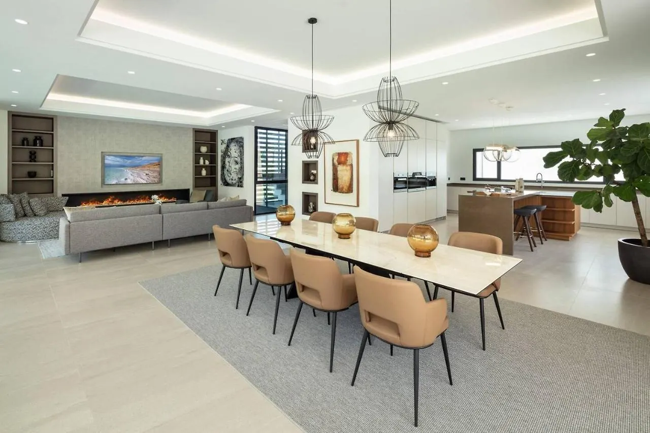 Newly Built 6 Bdrm Luxury Villa In Nueva Andalucia Marbella